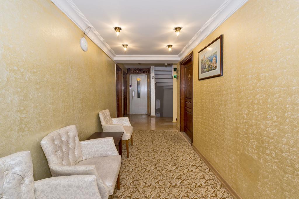 Beyaz Kugu Hotel Istanbul Bagian luar foto