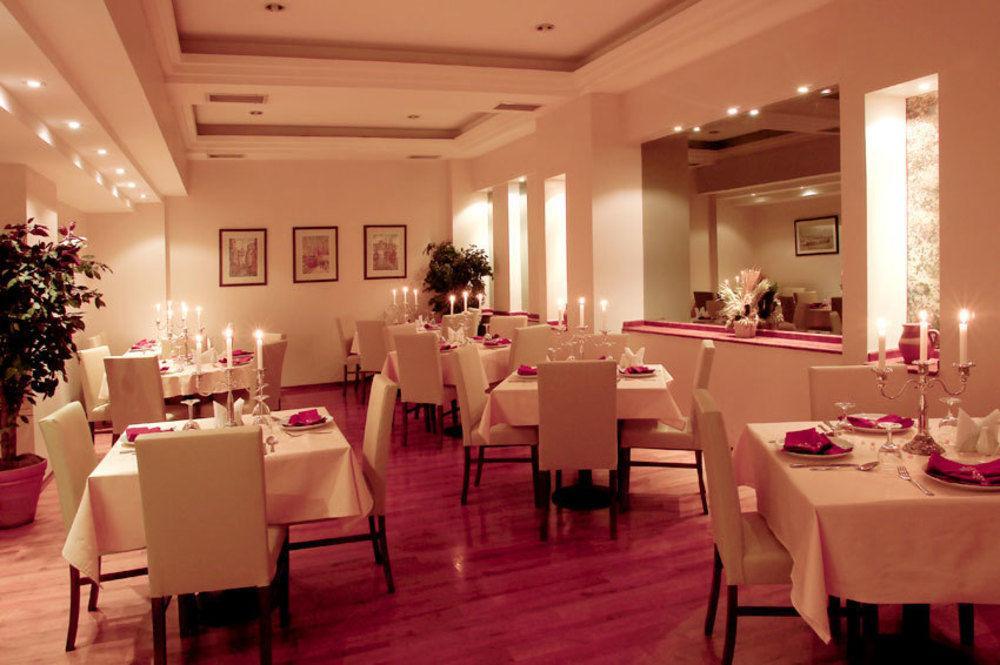 Beyaz Kugu Hotel Istanbul Bagian luar foto