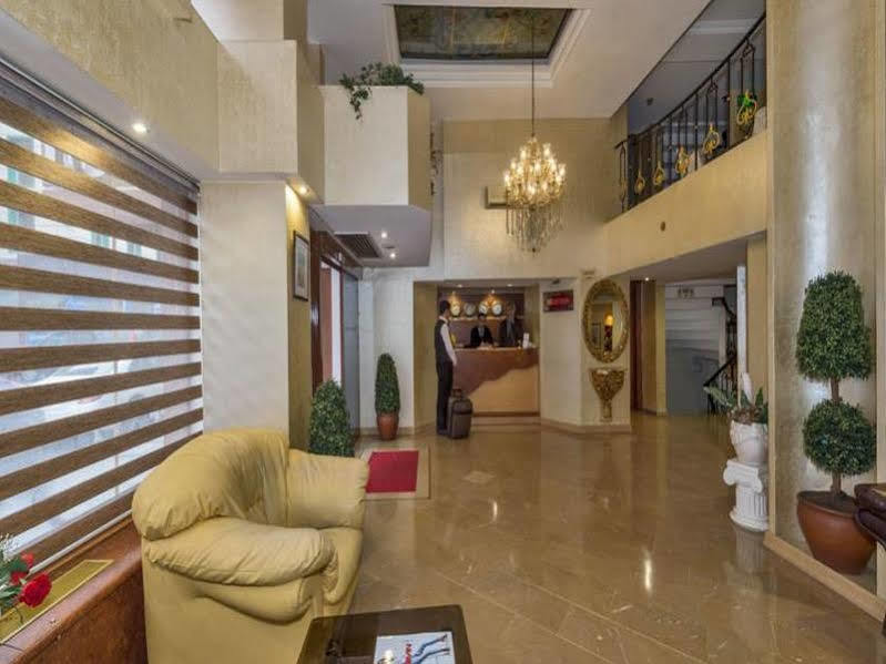 Beyaz Kugu Hotel Istanbul Bagian luar foto