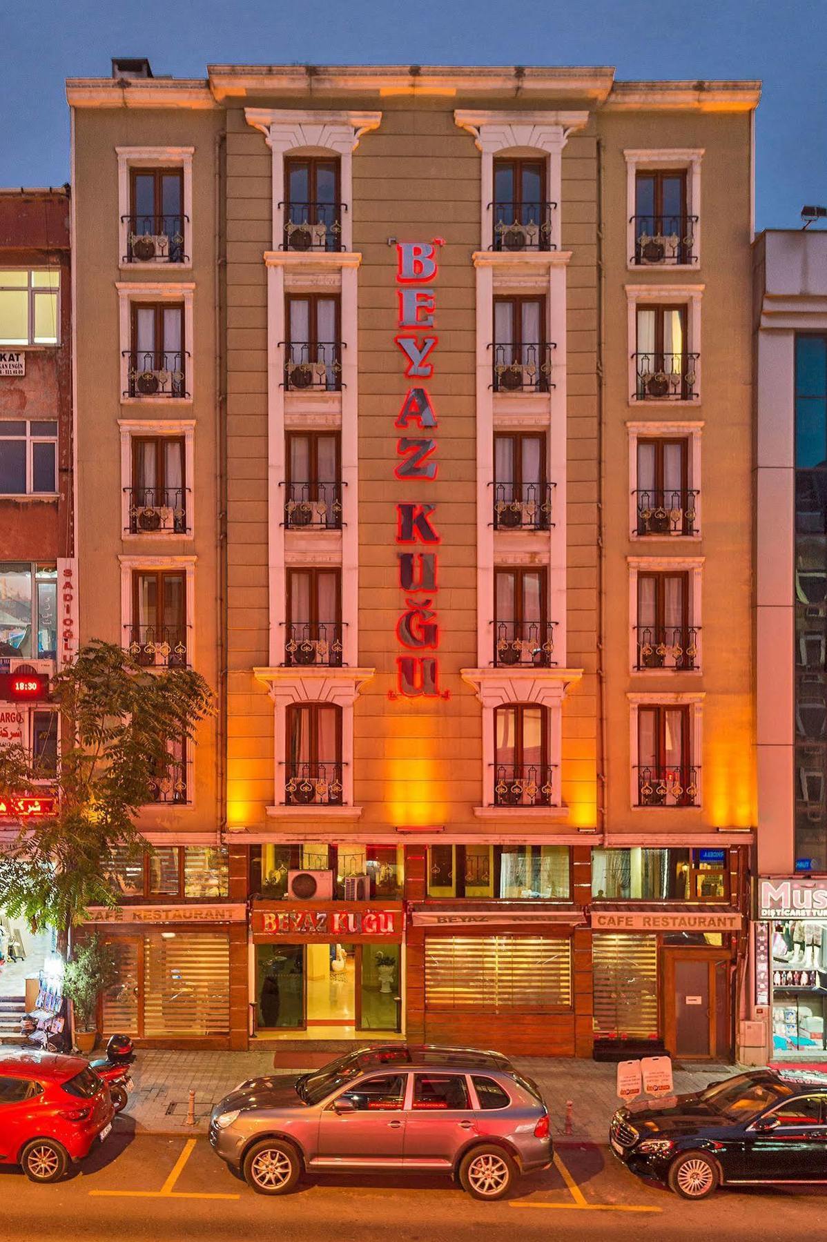 Beyaz Kugu Hotel Istanbul Bagian luar foto